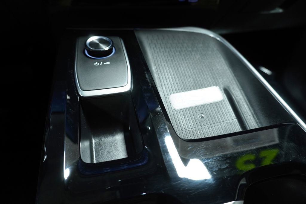 Used 2025 Buick Enclave Preferred image 22