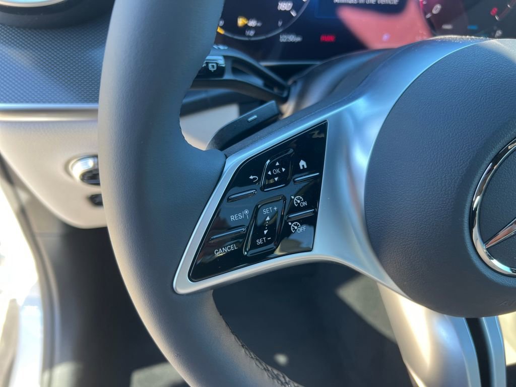 New 2026 Mercedes-Benz GLC 300 image 18