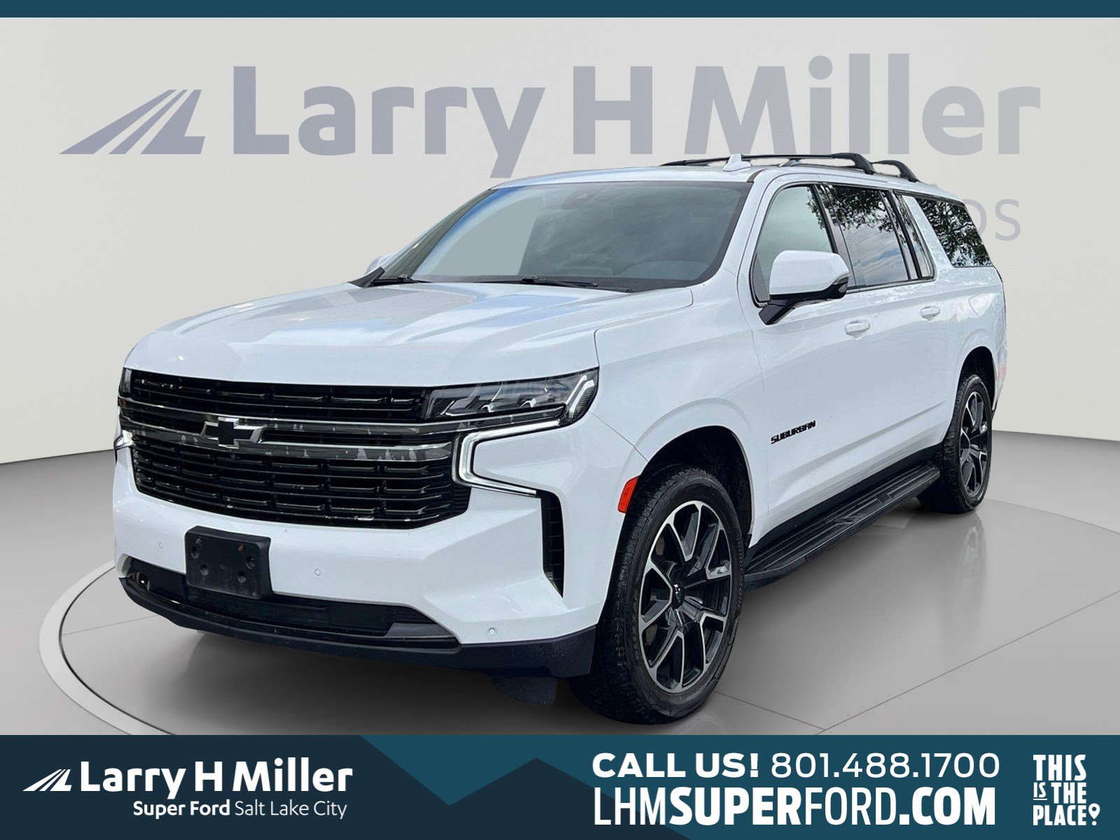 Used 2021 Chevrolet Suburban RST w/ Luxury Package AWD/4WD image 1