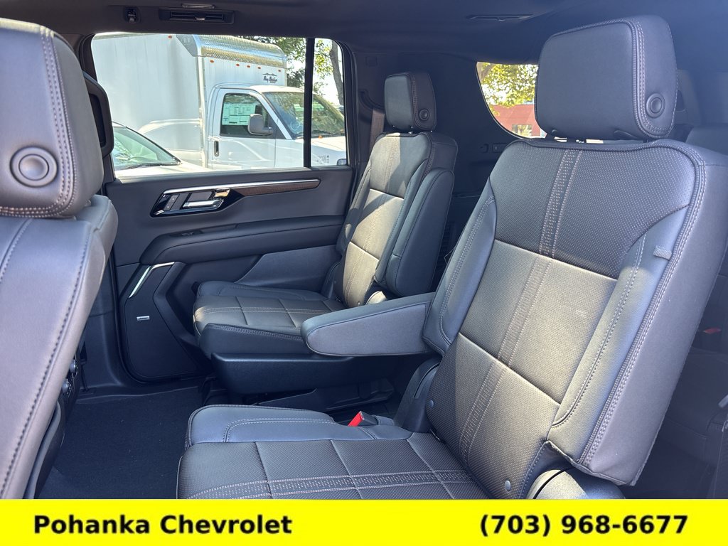 New 2026 Chevrolet Suburban High Country w/ Sun And Tow Package AWD/4WD image 25