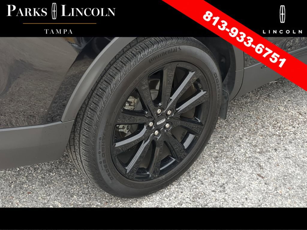 Used 2023 Lincoln Nautilus Reserve w/ Monochromatic Package FWD image 11