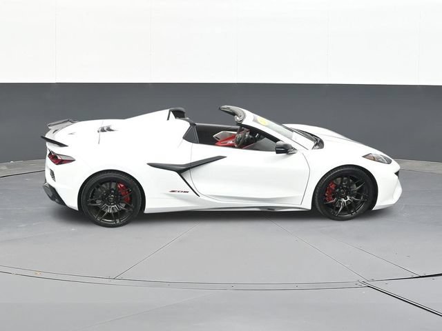Used 2024 Chevrolet Corvette Z06 RWD image 56