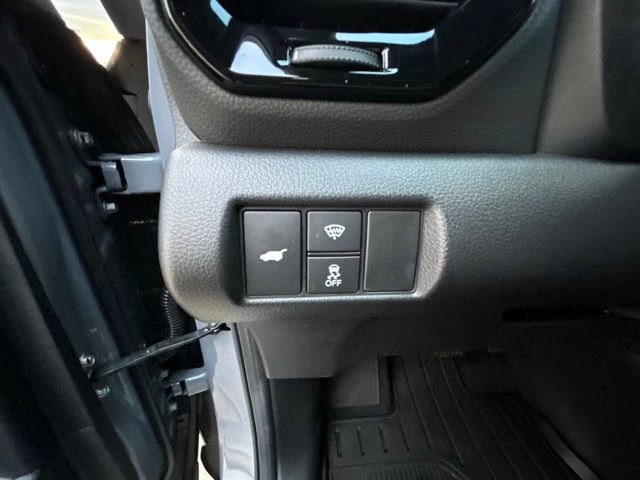Used 2025 Honda Pilot TrailSport image 31