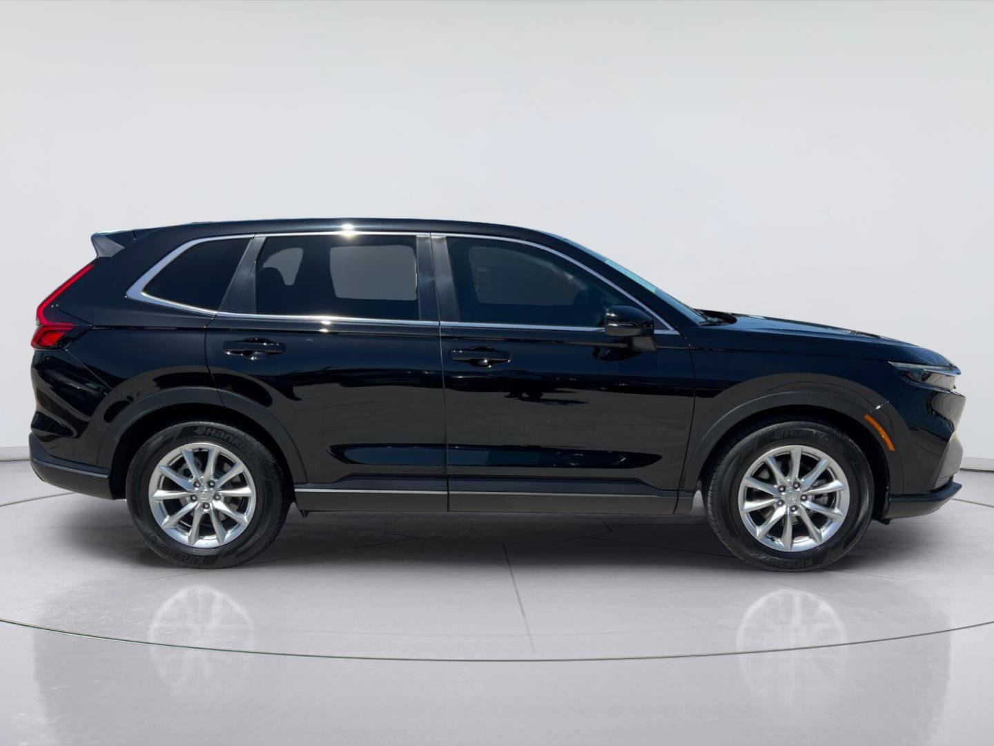 Used 2026 Honda CR-V EX image 2