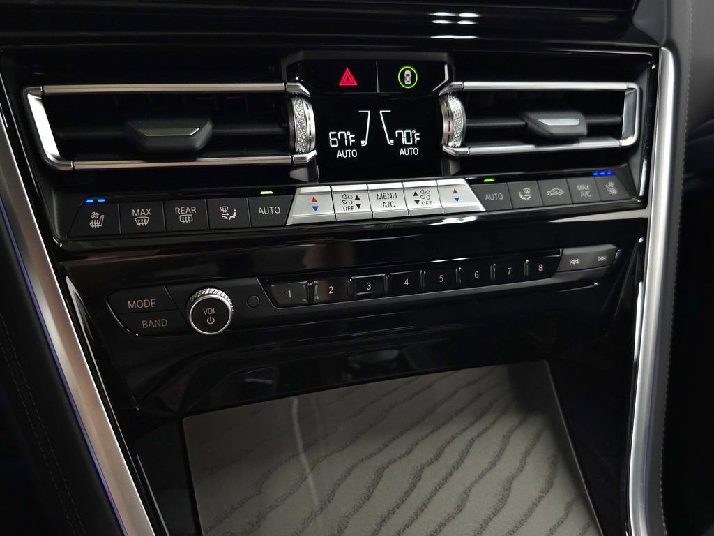 Used 2024 BMW M850i xDrive Coupe image 37