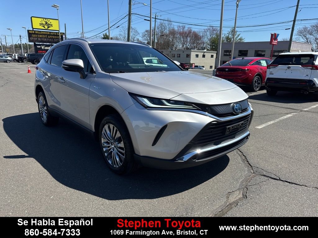 Used 2021 Toyota Venza XLE w/ Softex Package image 1