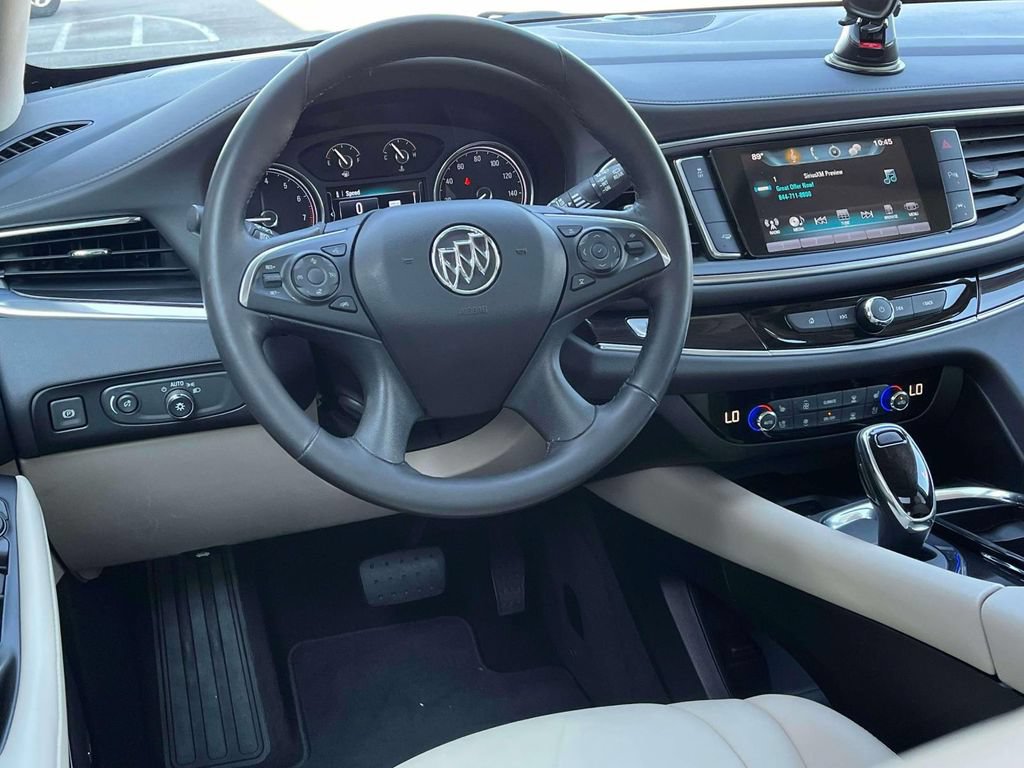 Certified 2018 Buick Enclave Premium w/ Experience Buick Package FWD image 12