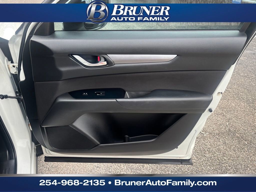 Used 2018 MAZDA CX-5 Sport w/ I-ACTIVSENSE Package image 12