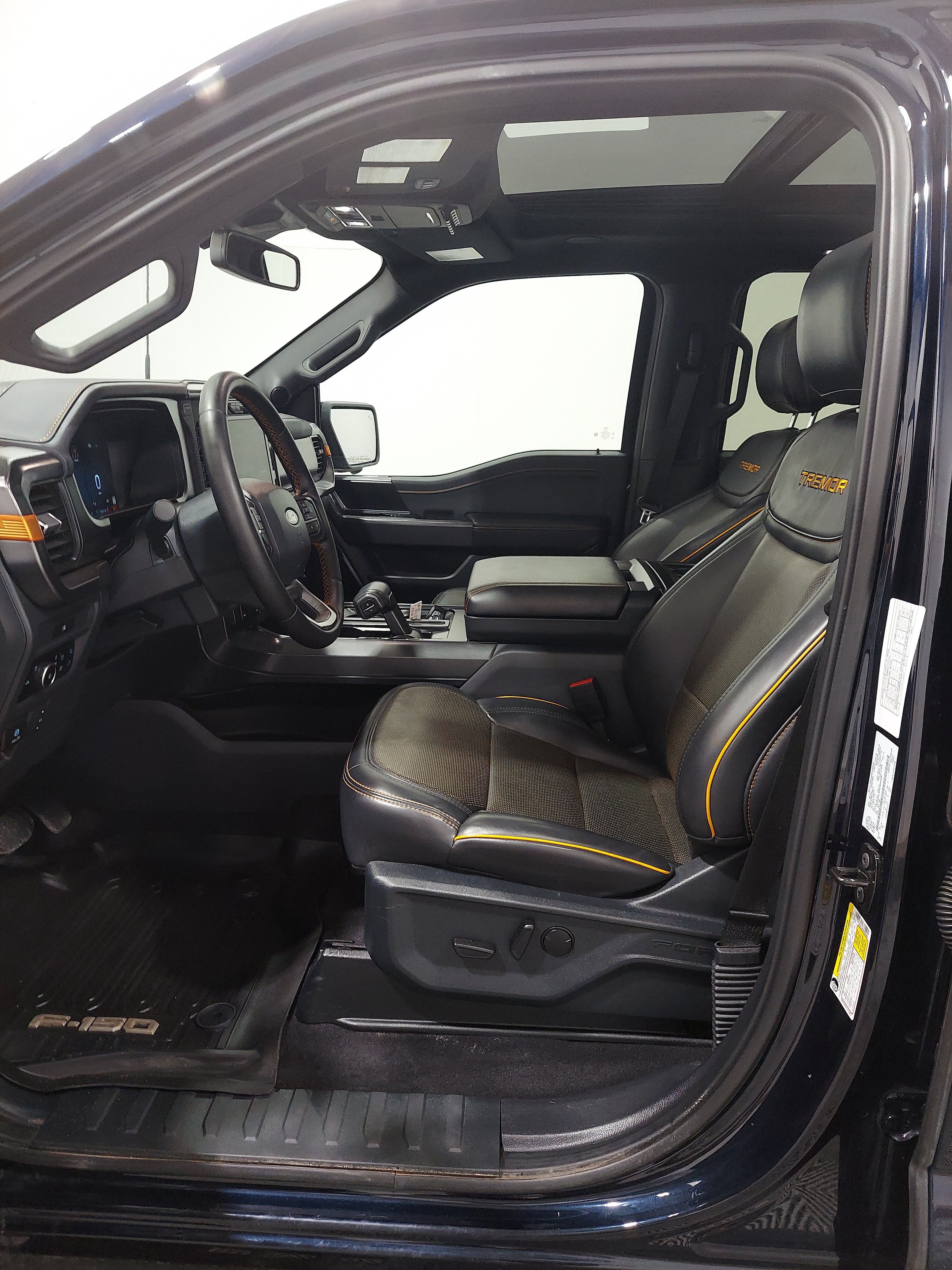 Used 2025 Ford F150 Tremor w/ Equipment Group 402A High AWD/4WD image 13