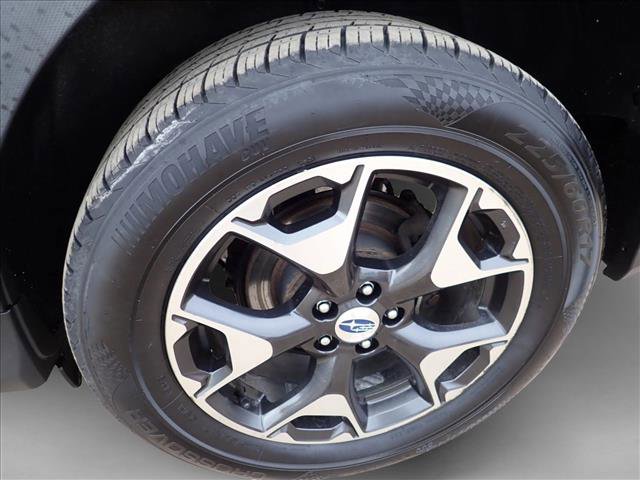 Used 2018 Subaru Crosstrek 2.0i Premium w/ Eyesight System image 7