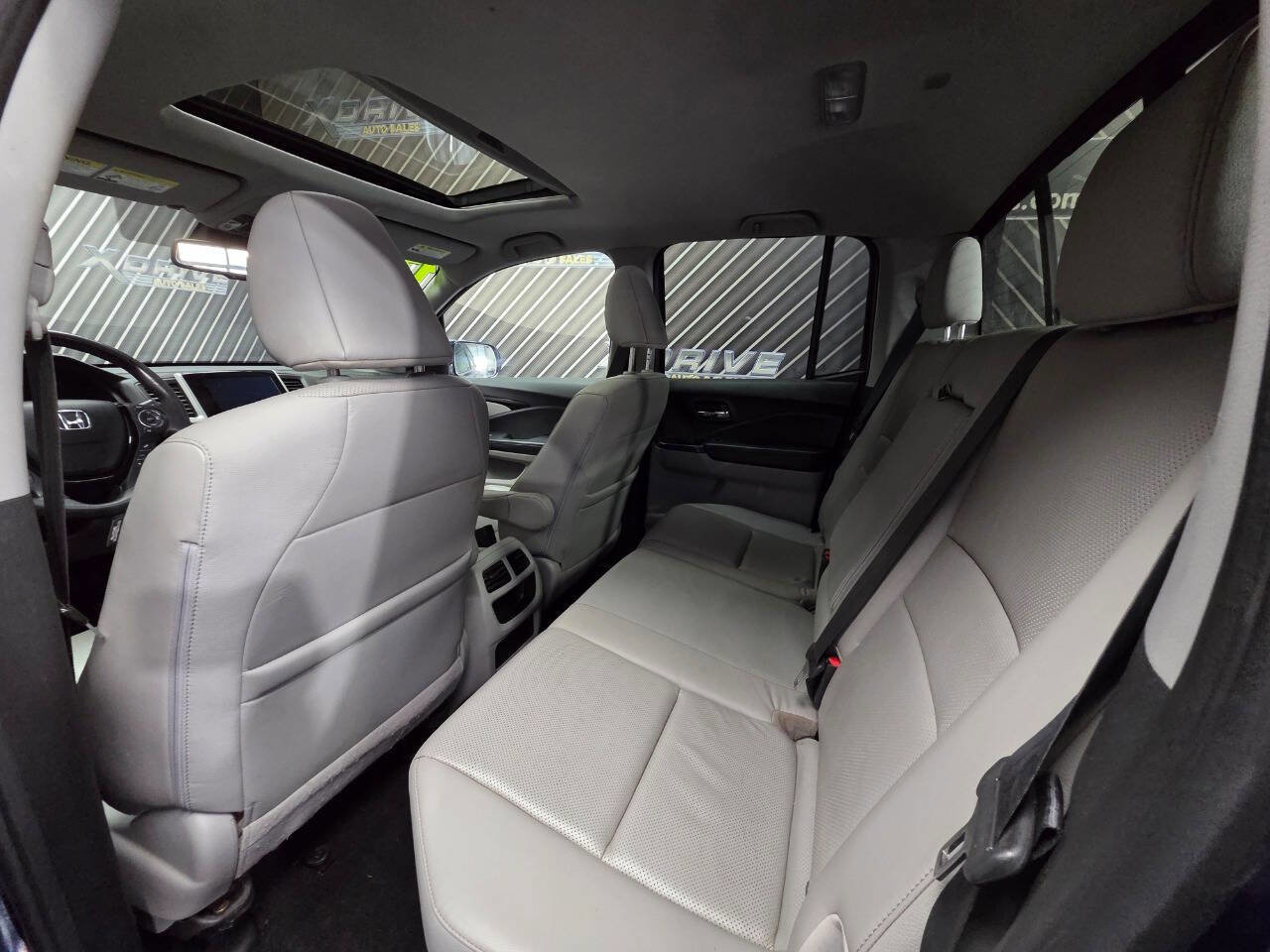 Used 2017 Honda Ridgeline RTL-E image 29