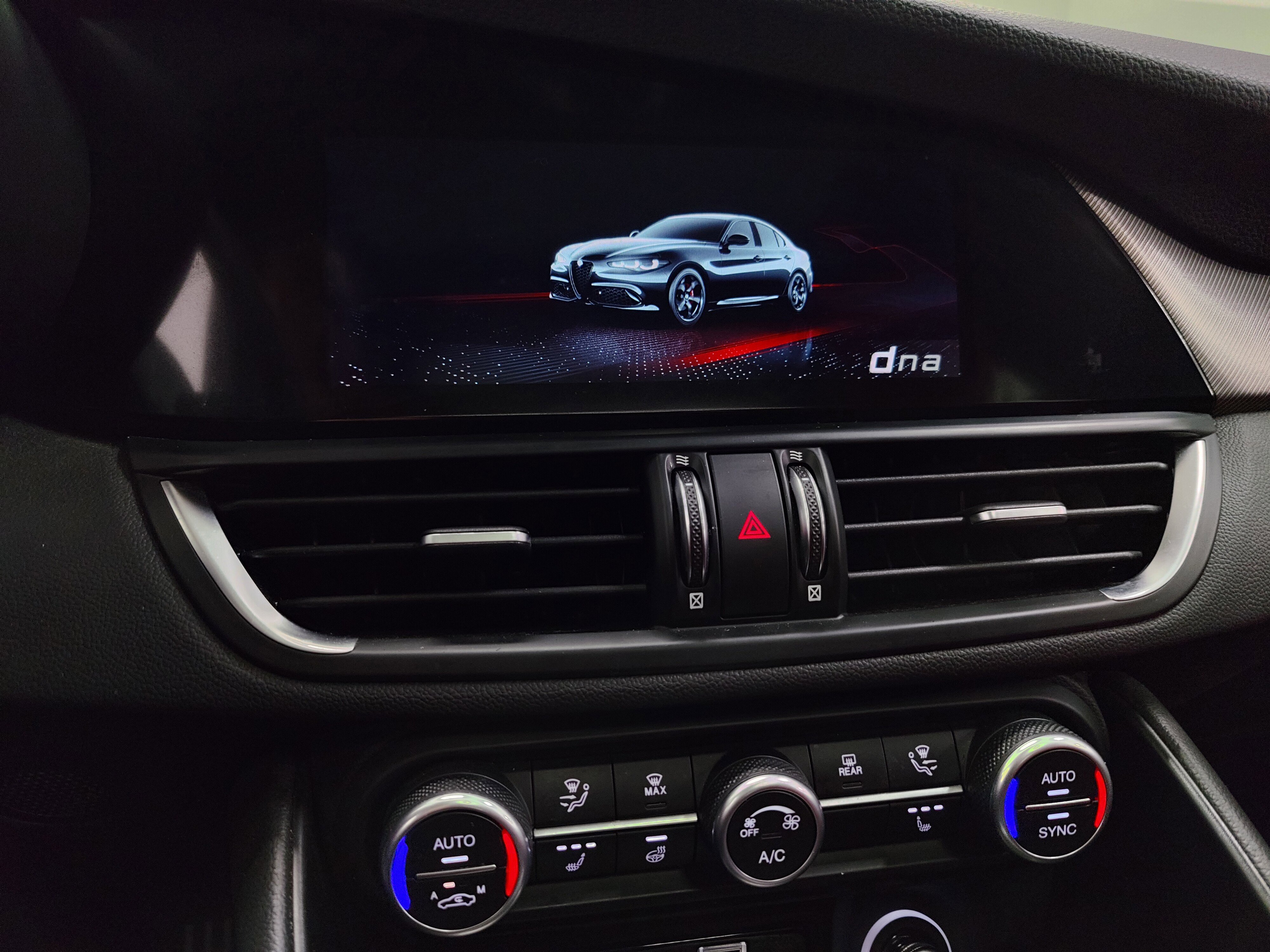 Certified 2024 Alfa Romeo Giulia Ti w/ Performance Driving Package image 23