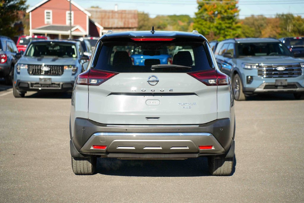 Used 2021 Nissan Rogue Platinum AWD/4WD image 6