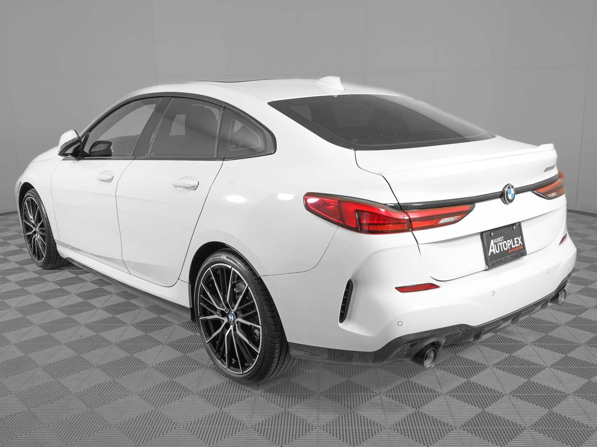 Used 2023 BMW 228i Gran Coupe w/ M Sport Package FWD image 6