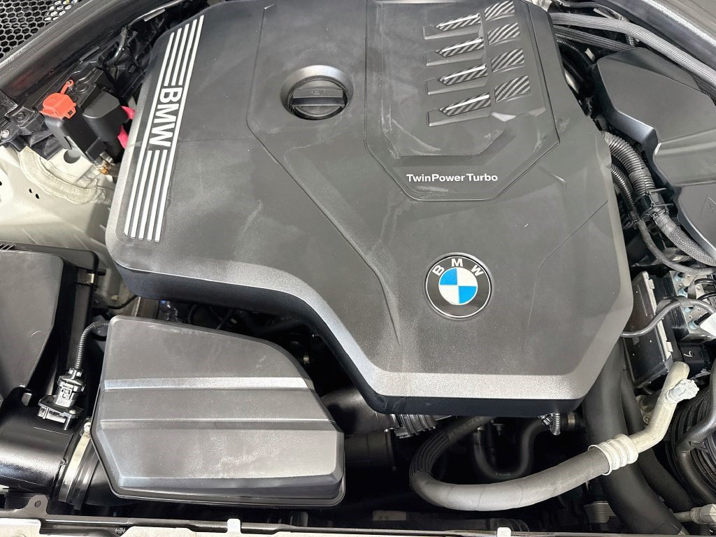 Used 2022 BMW 330i Sedan w/ Driving Assistance Package RWD image 38
