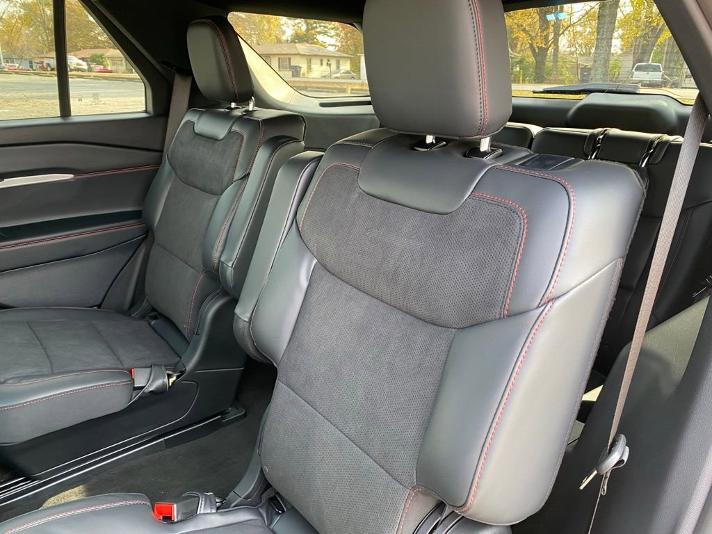 New 2026 Ford Explorer ST image 29
