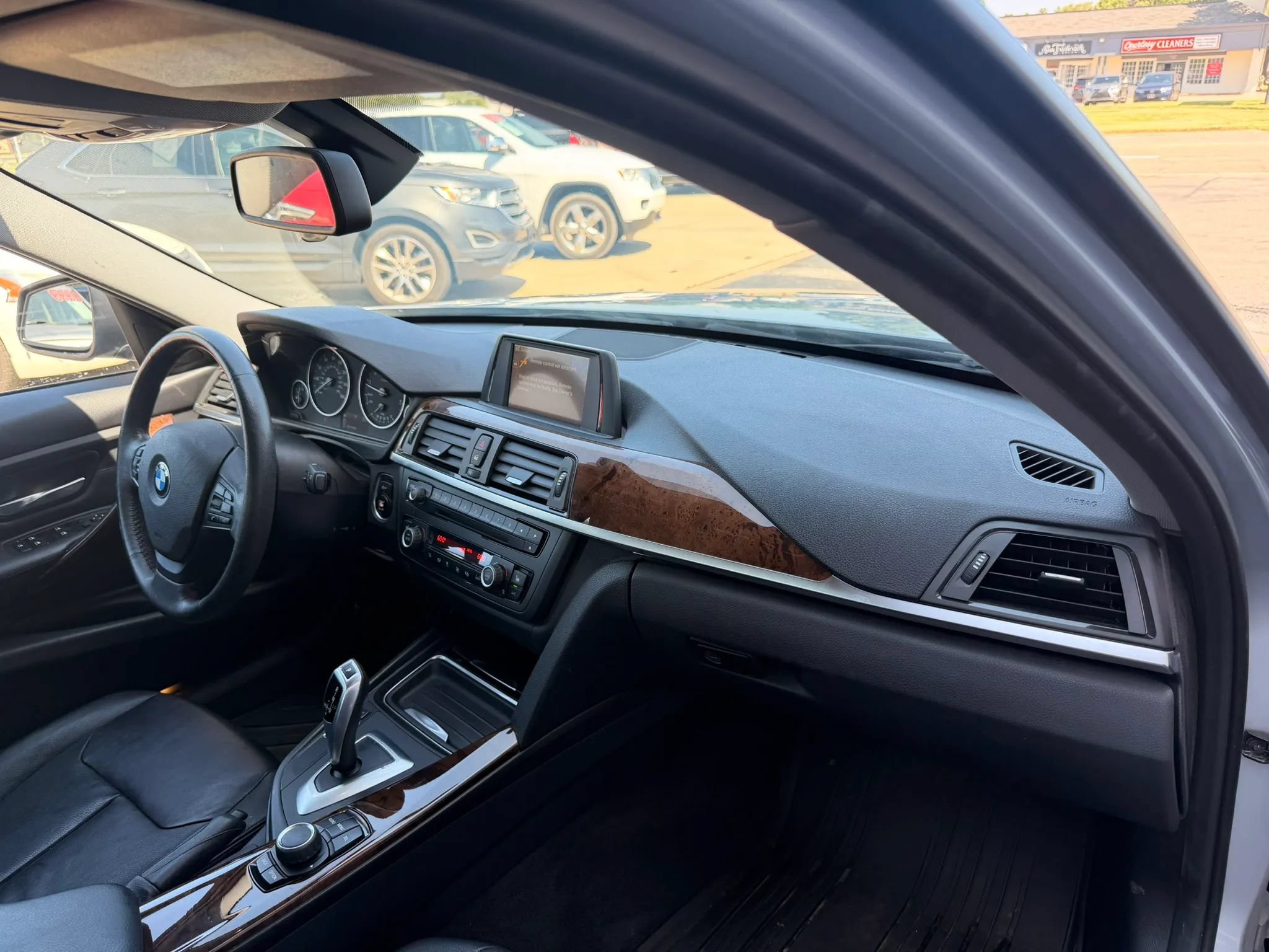 Used 2013 BMW 335i xDrive Sedan AWD/4WD image 35