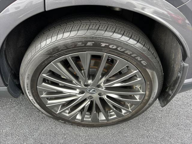 Certified 2023 Lexus RX 350 w/ Cold Area Package AWD/4WD image 20