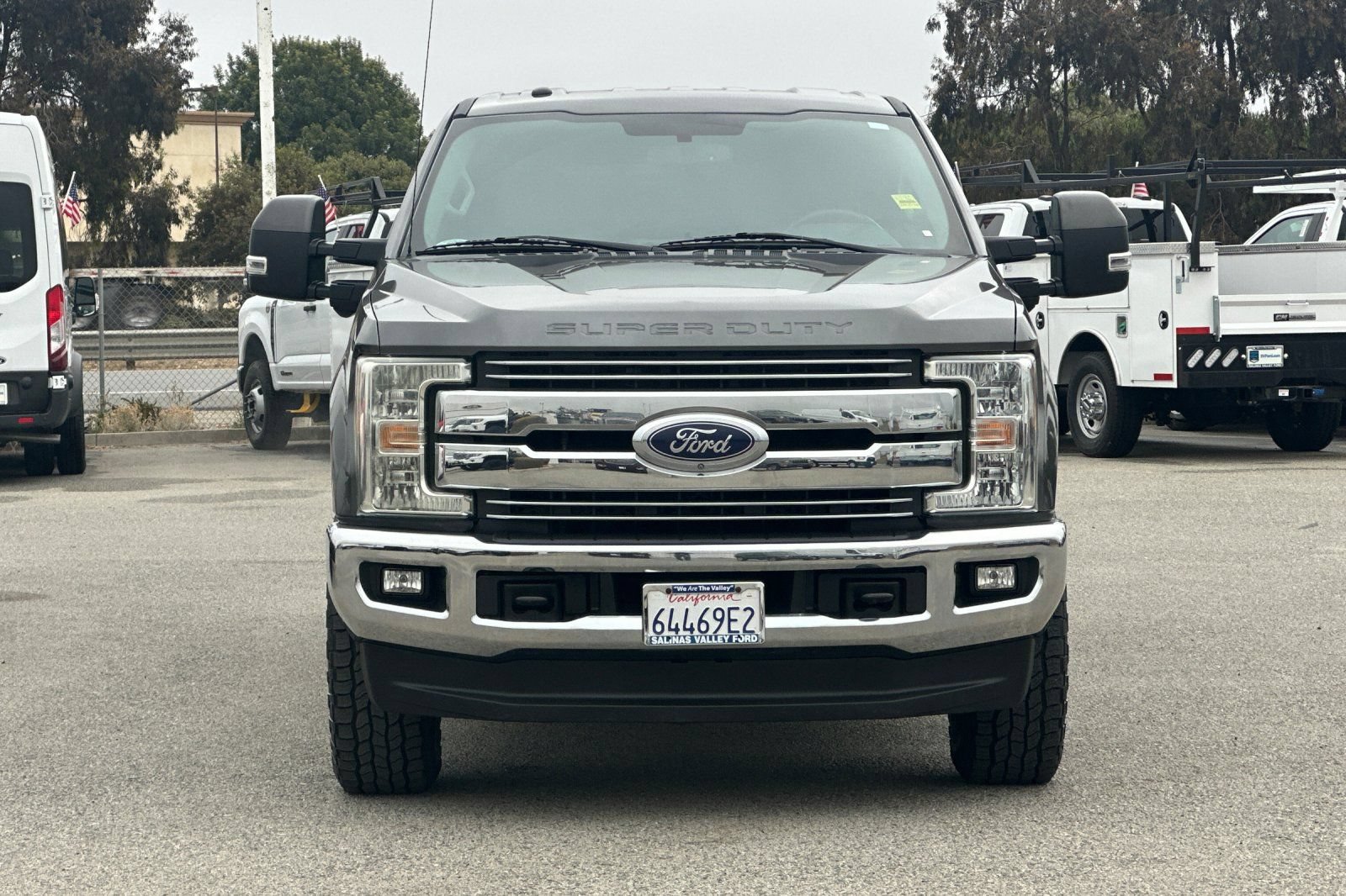 Used 2017 Ford F250 Lariat w/ Lariat Value Package AWD/4WD image 9