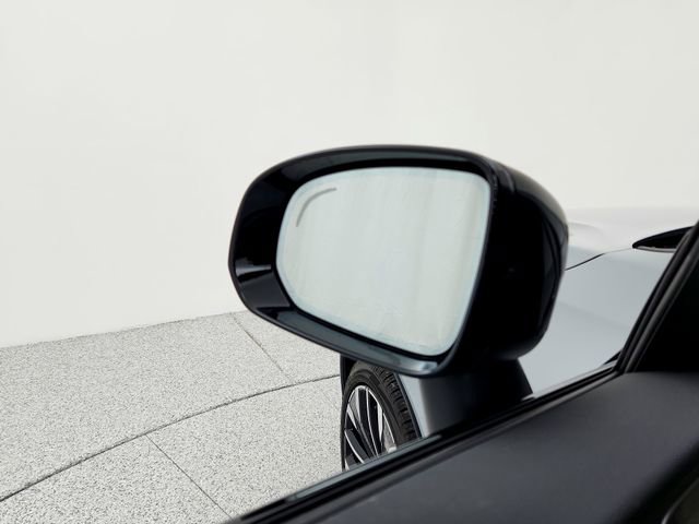 New 2026 Volvo XC60 B5 Ultra w/ Protection Package Premier image 23