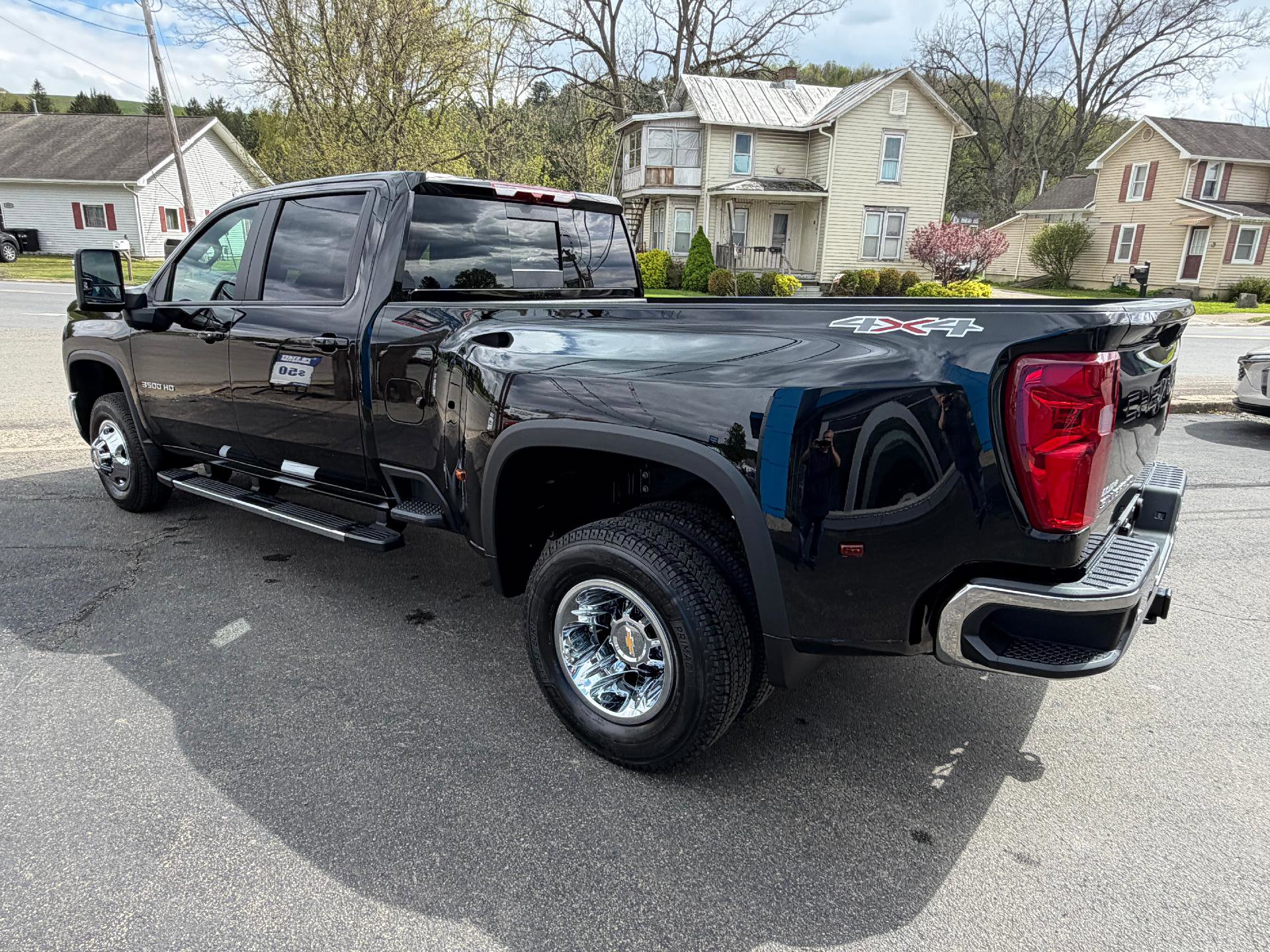 New 2026 Chevrolet Silverado 3500 LT w/ All Star Edition AWD/4WD image 5