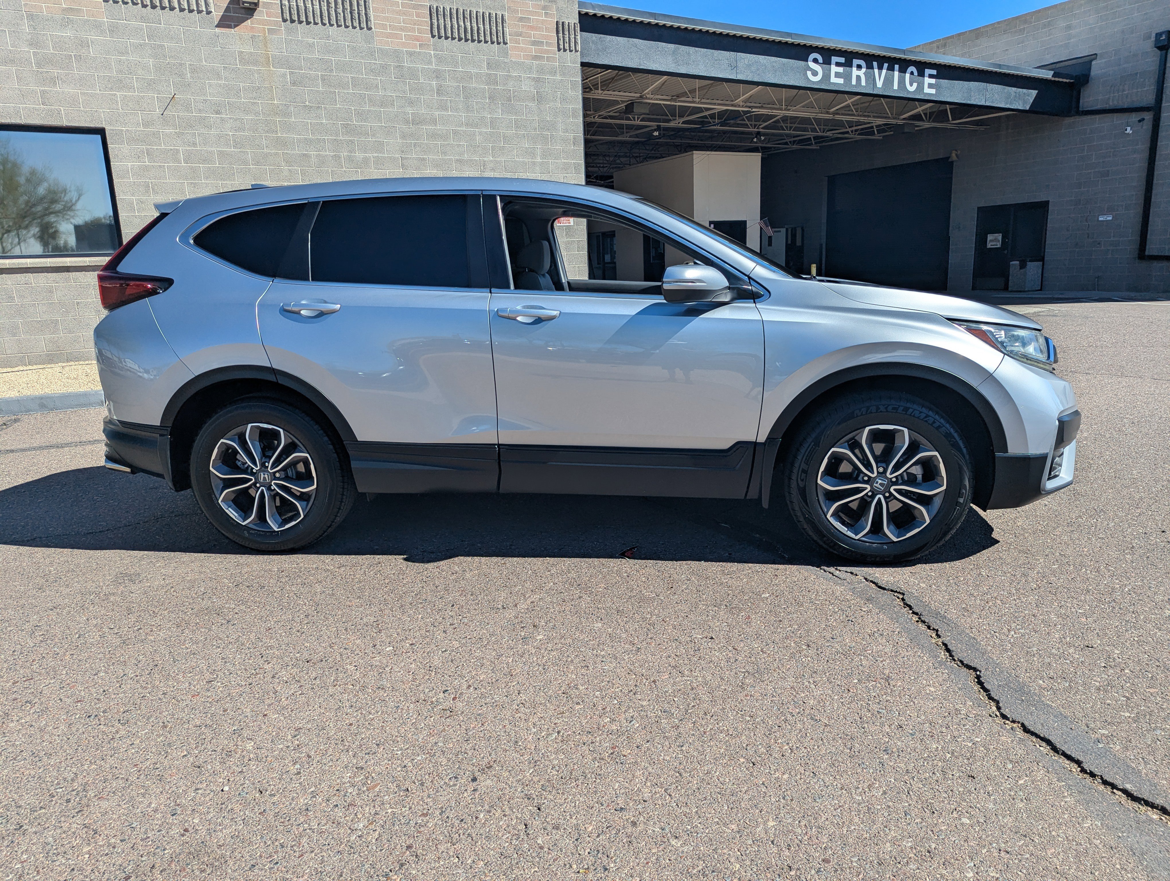 Used 2021 Honda CR-V EX-L image 2