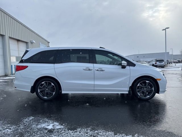 Used 2023 Honda Odyssey Elite image 5