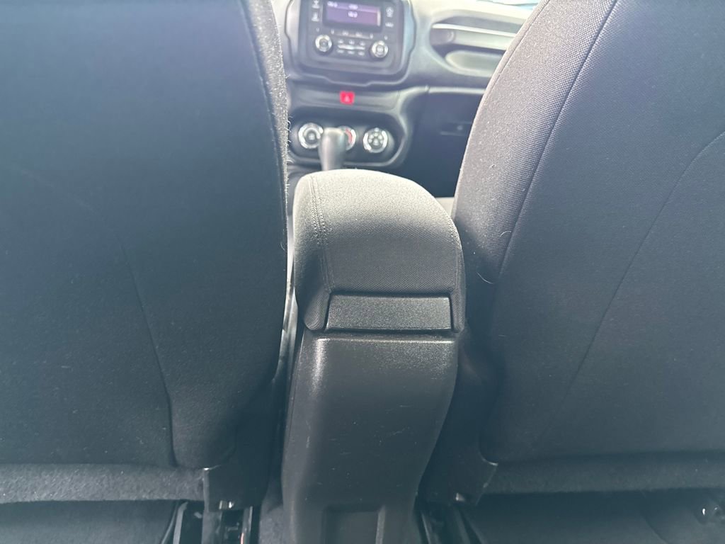 Used 2016 Jeep Renegade Sport w/ Power & Air Group image 30