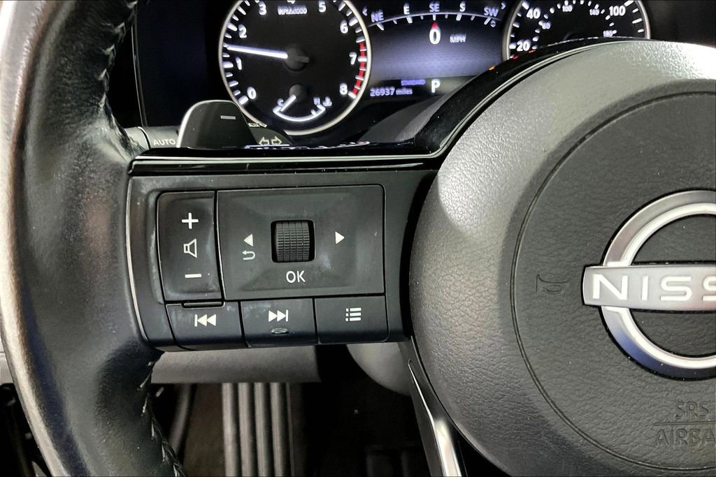 Used 2023 Nissan Pathfinder SL w/ Lighting Package (N92) image 26