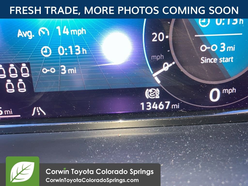 Used 2024 Volkswagen Atlas SE image 12