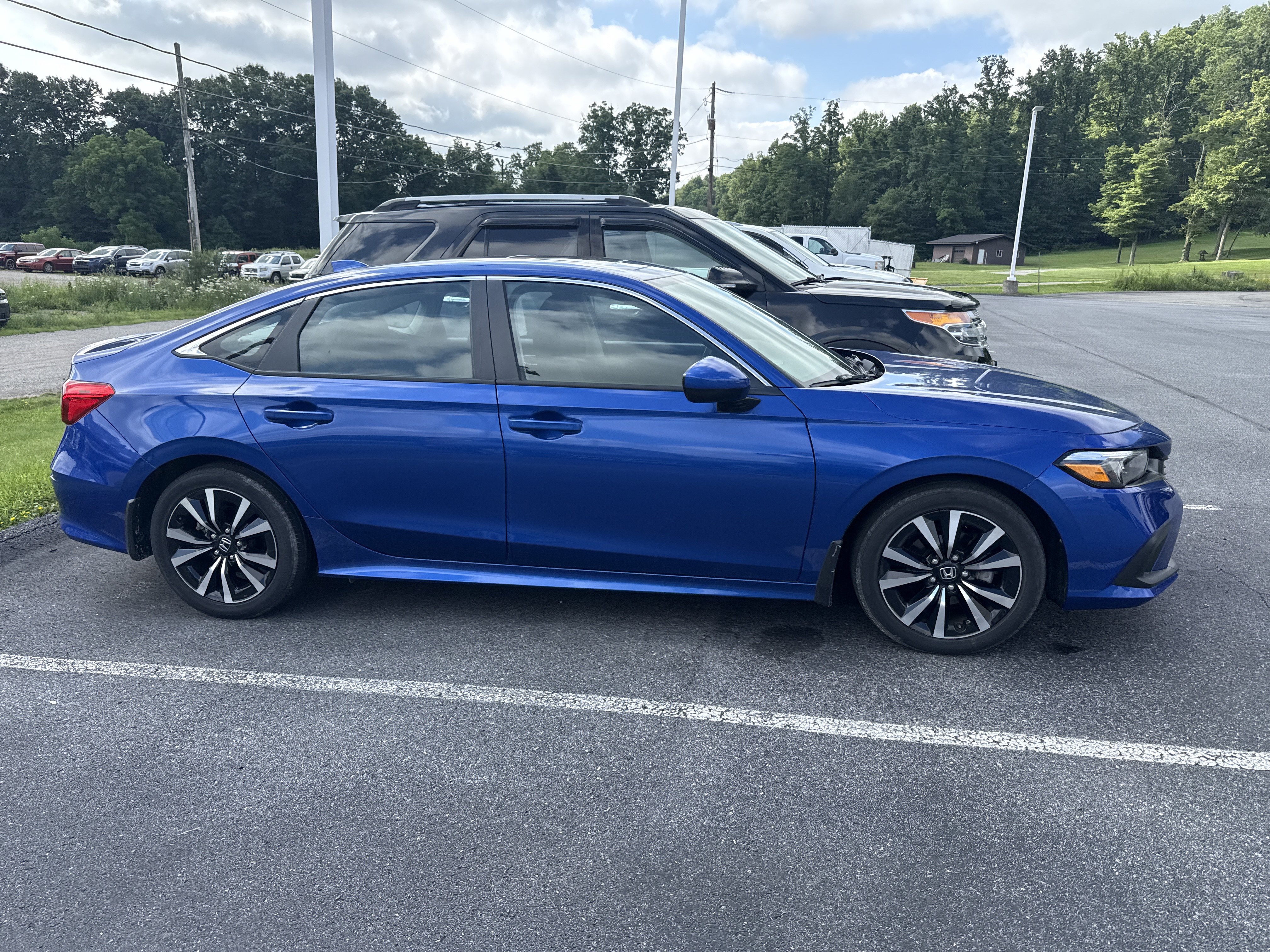 Used 2024 Honda Civic EX image 2
