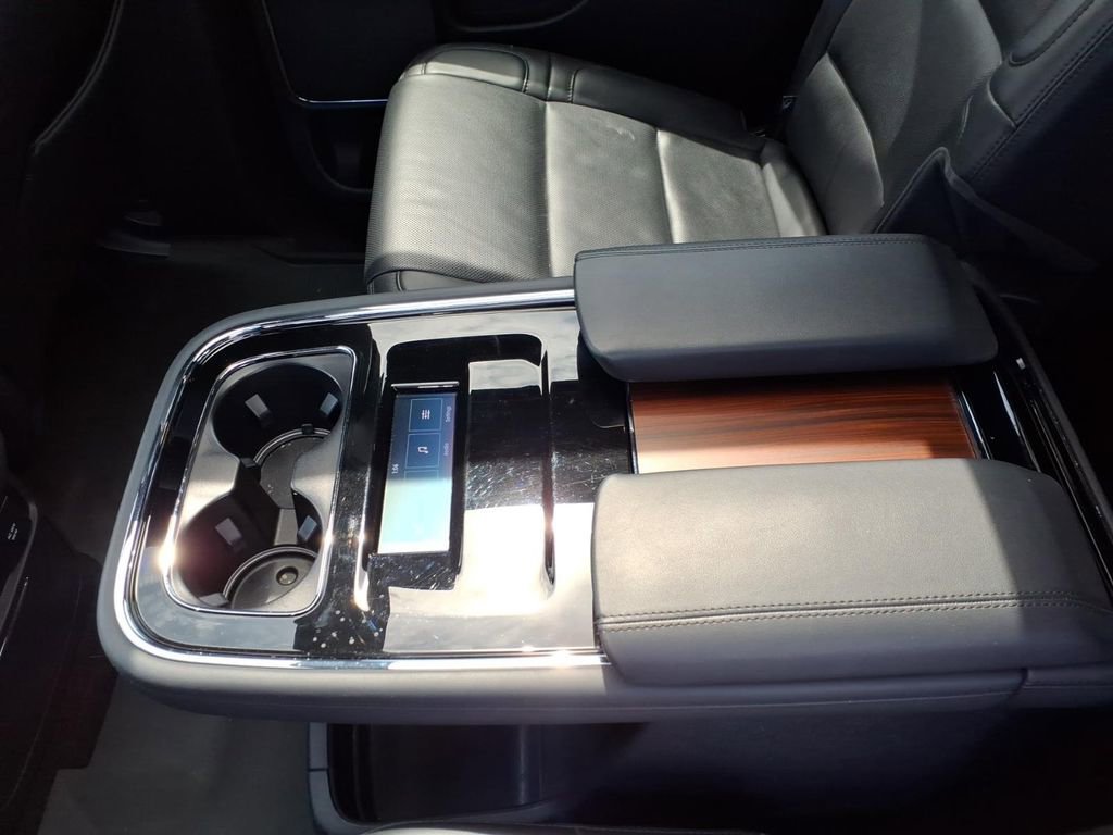 Used 2022 Lincoln Navigator Reserve AWD/4WD image 14