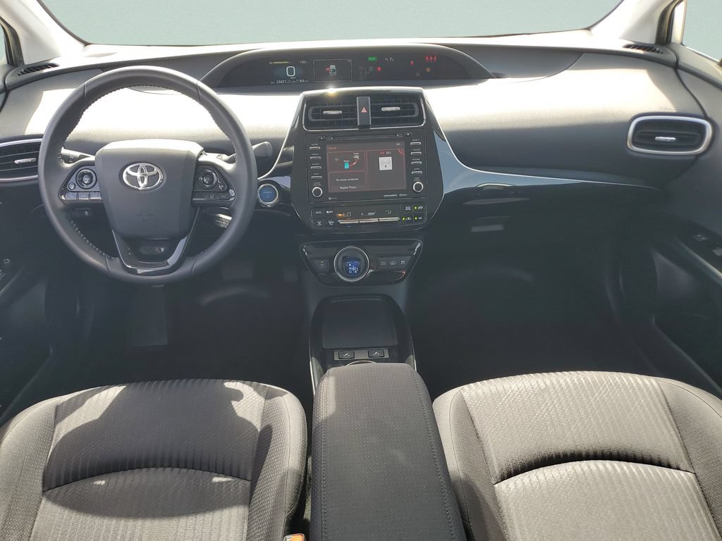 Certified 2021 Toyota Prius Prime LE FWD image 11