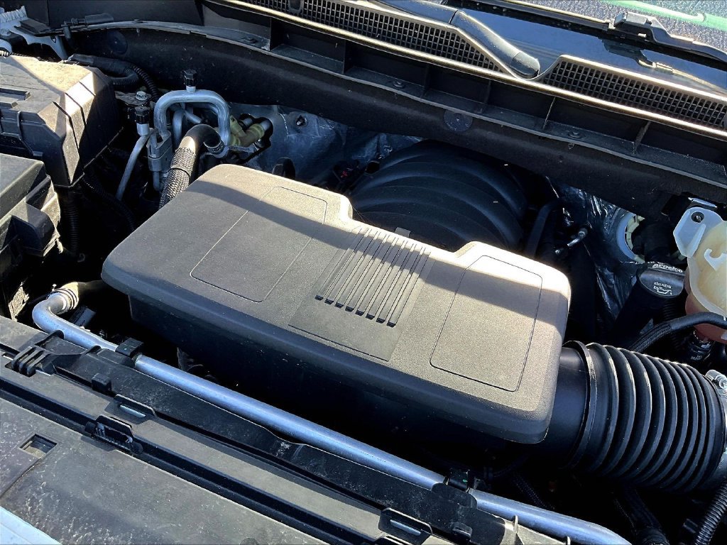 Used 2022 GMC Yukon XL AT4 AWD/4WD image 34