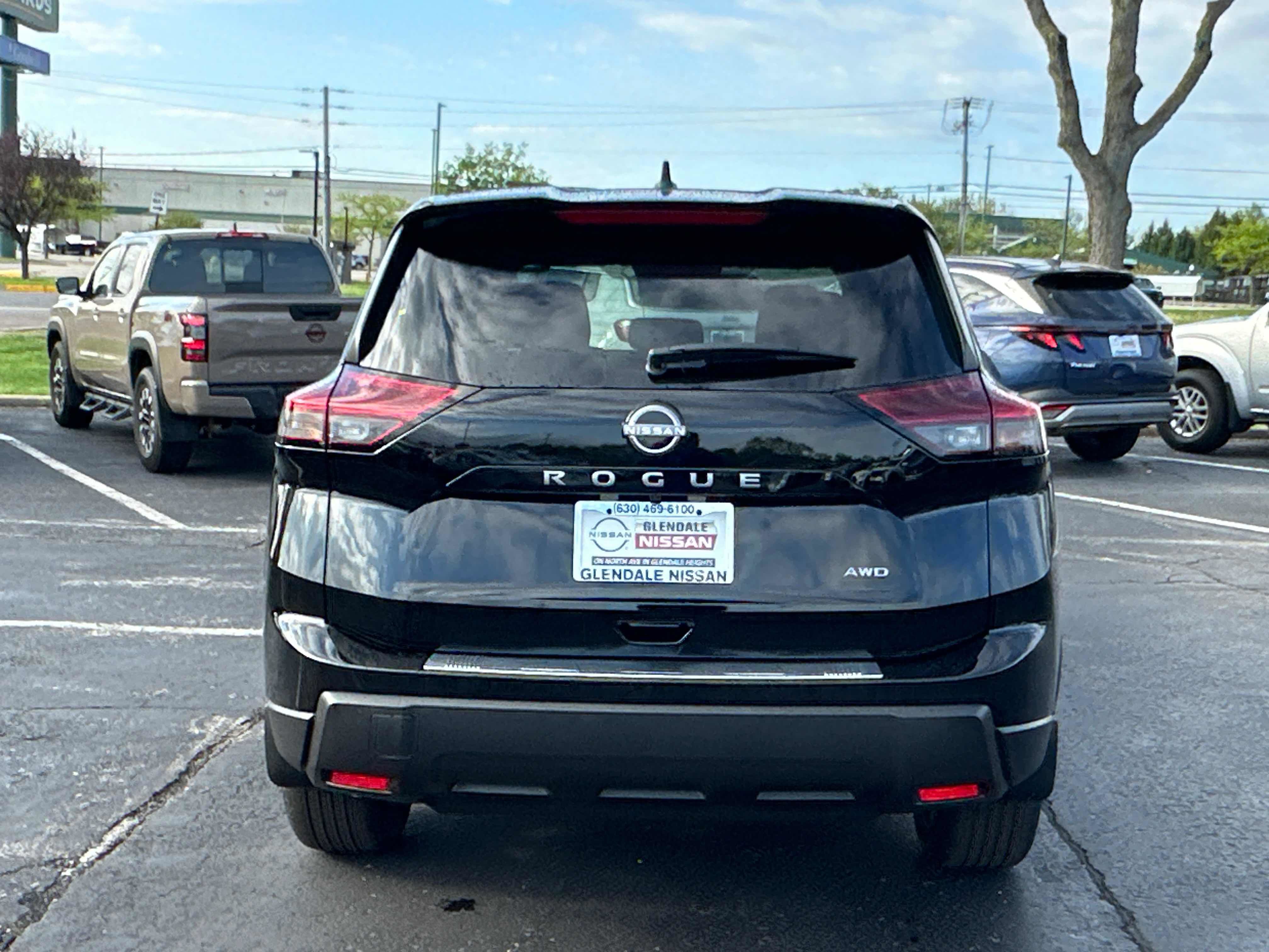 New 2026 Nissan Rogue SV w/ Cold Weather Package AWD/4WD image 5
