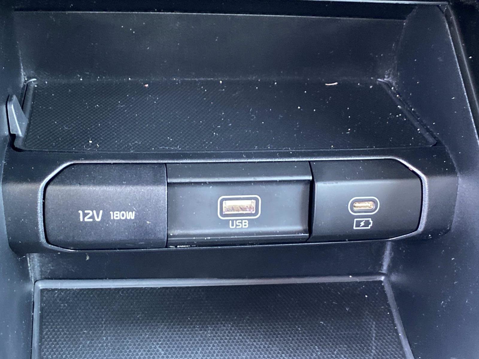 Used 2024 Kia Telluride LX AWD/4WD image 13