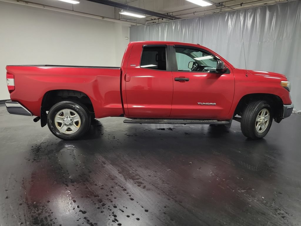Used 2019 Toyota Tundra SR5 AWD/4WD image 9