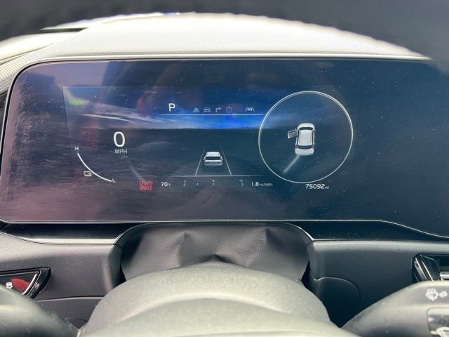 Certified 2023 Kia Niro Wave w/ Wave Preserve Package image 16