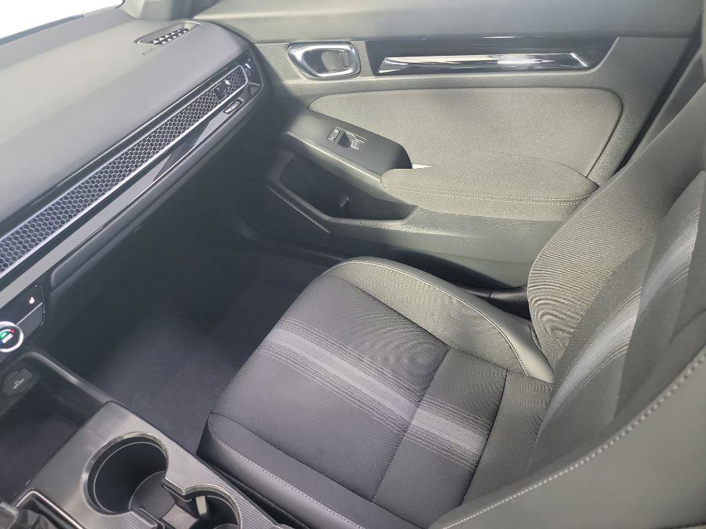 Certified 2025 Honda Civic Sport image 22