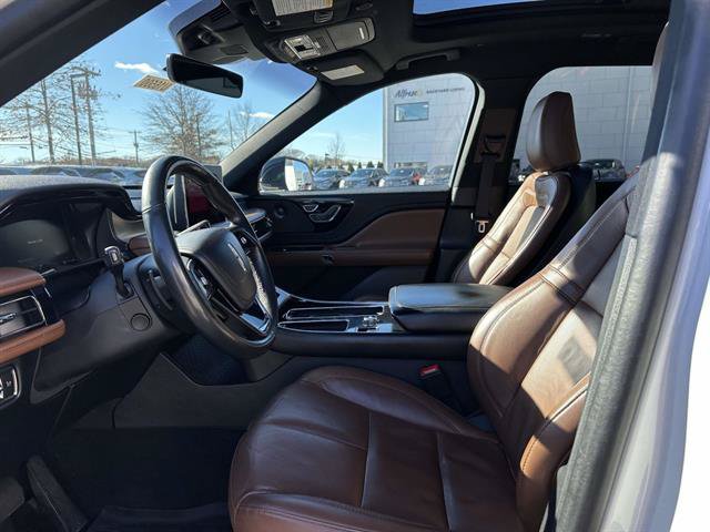Used 2023 Lincoln Aviator Reserve w/ Equipment Group 201A AWD/4WD image 34