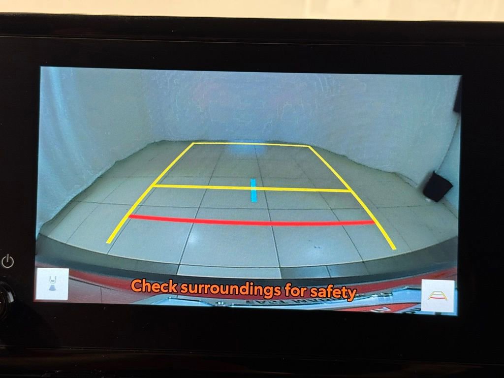 Certified 2023 Toyota Corolla Cross XLE image 27