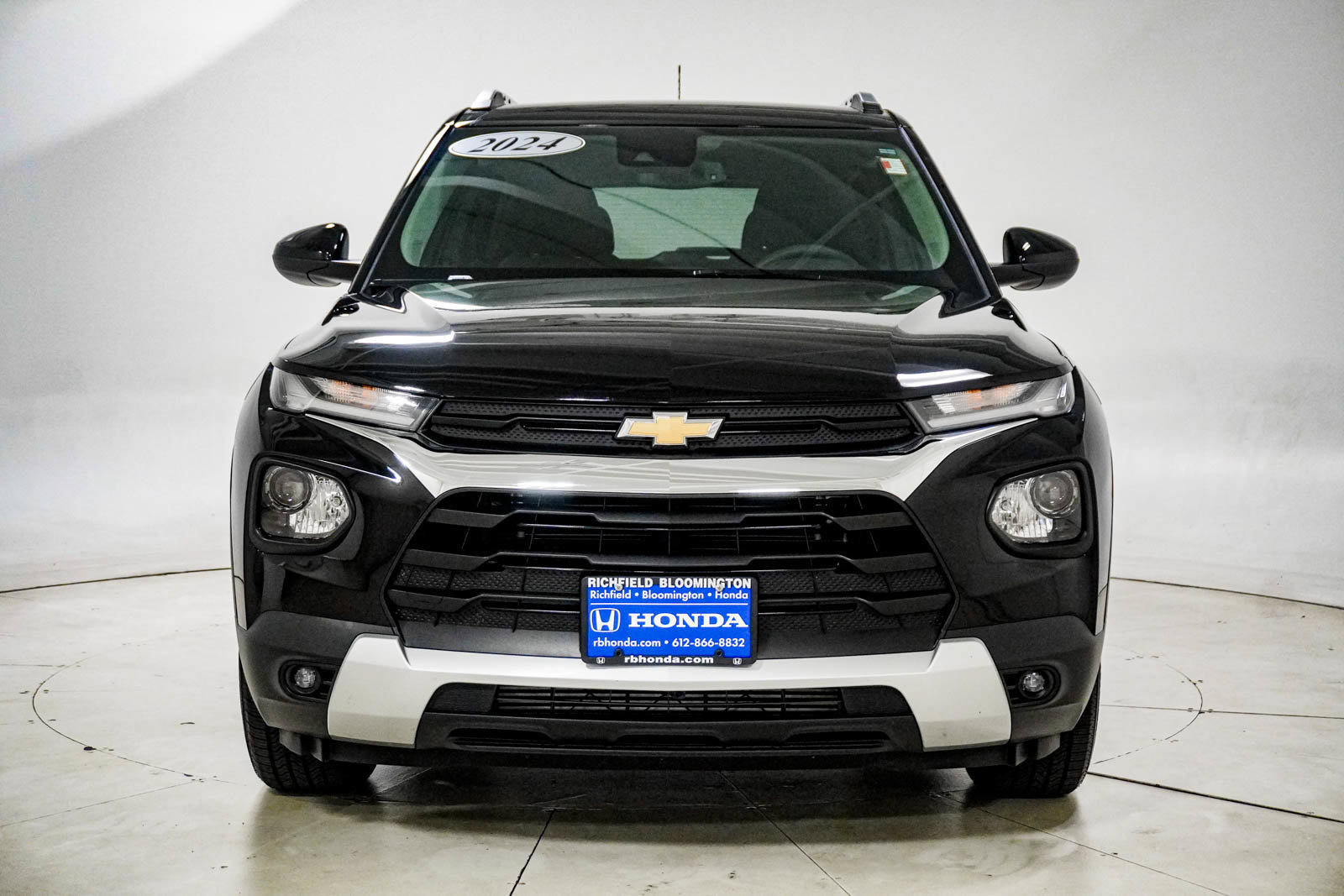 Used 2022 Chevrolet TrailBlazer LT w/ Convenience Package FWD image 12