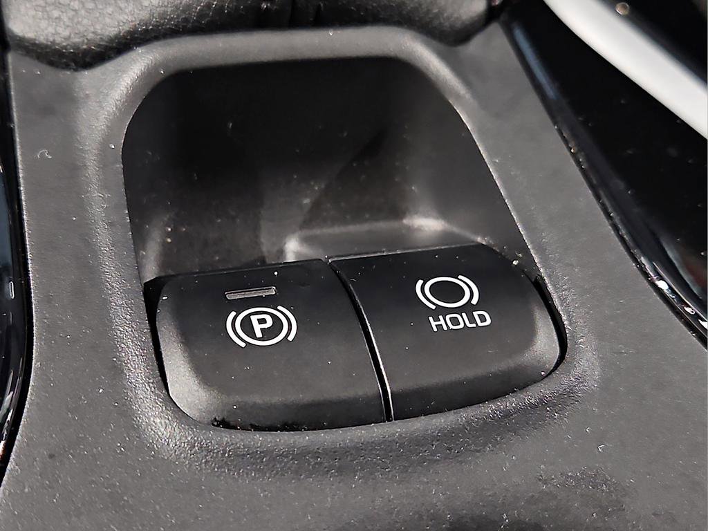 Certified 2024 Toyota Corolla Cross XSE w/ Convenience Package image 22