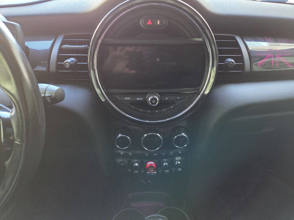 Used 2020 MINI Cooper S image 41