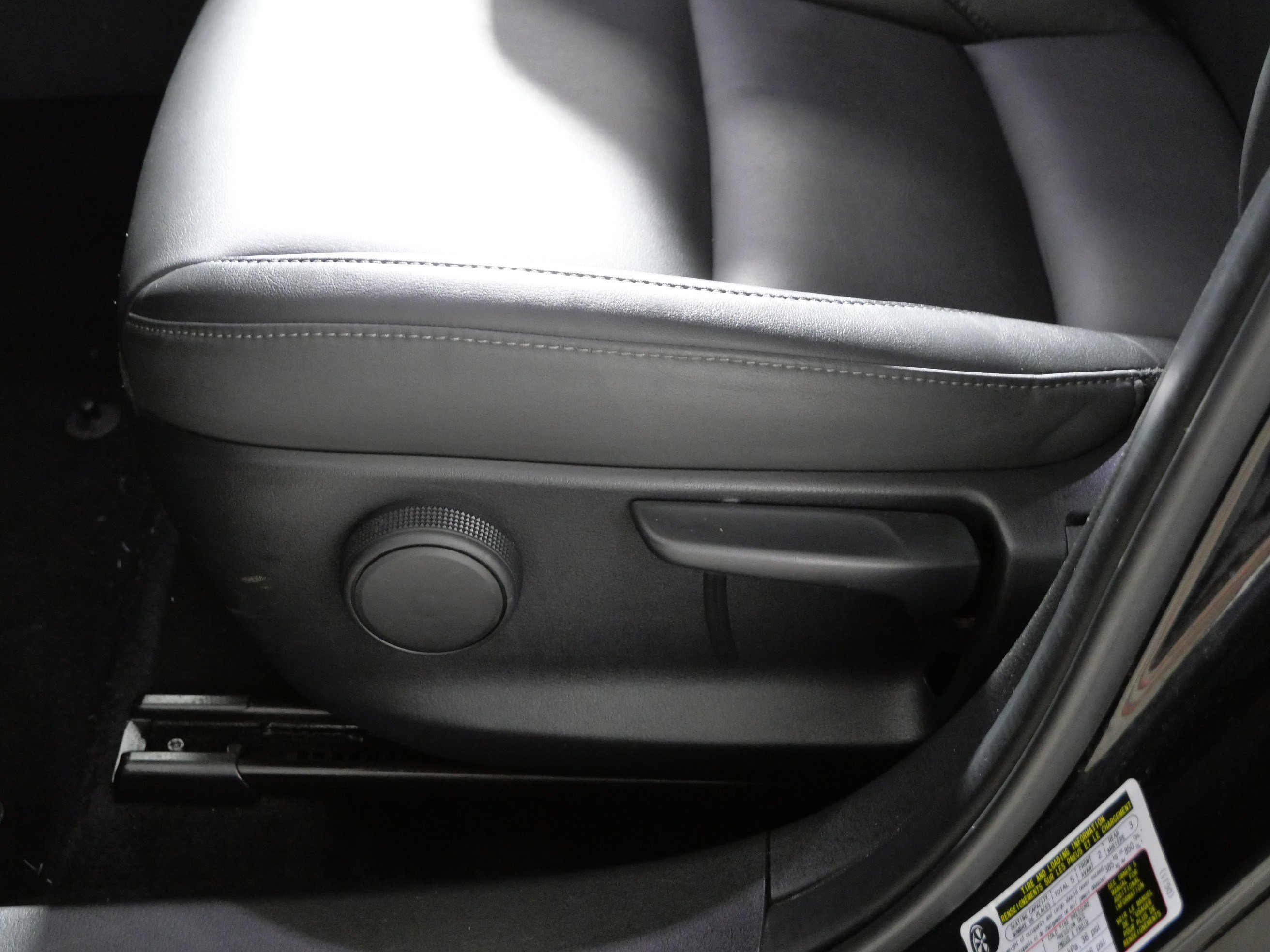 Certified 2025 MAZDA CX-30 AWD 2.5 S w/ Select Sport Pkg image 20