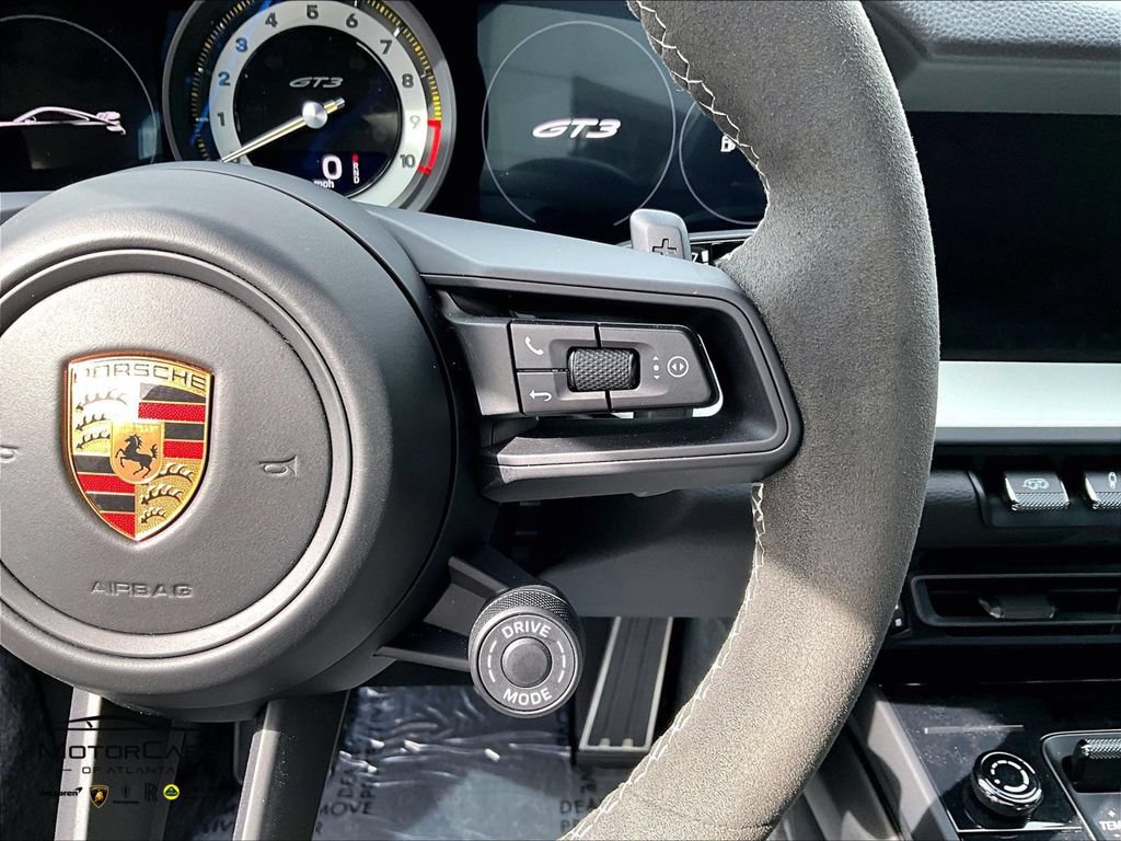 Used 2022 Porsche 911 GT3 RWD image 17