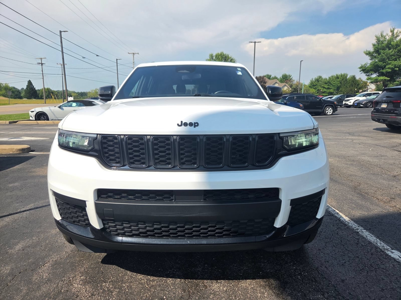 Used 2021 Jeep Grand Cherokee L Laredo AWD/4WD image 14