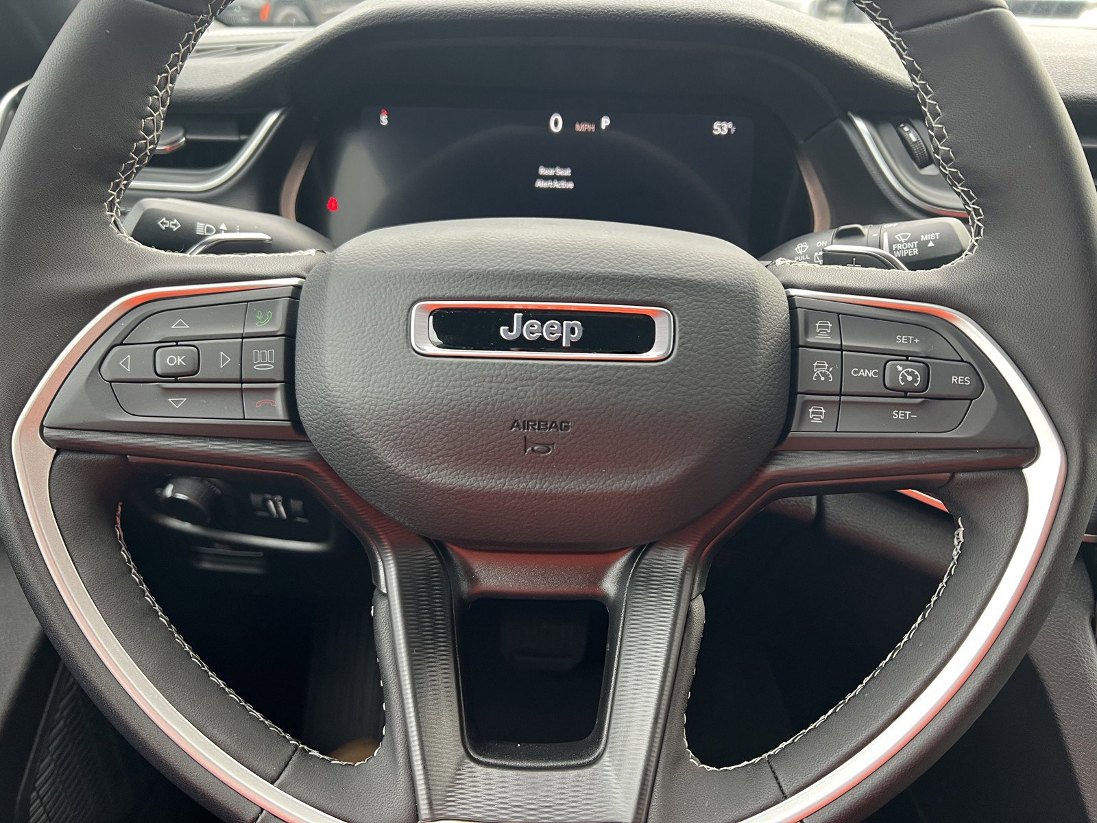 New 2025 Jeep Grand Cherokee L Altitude AWD/4WD image 16