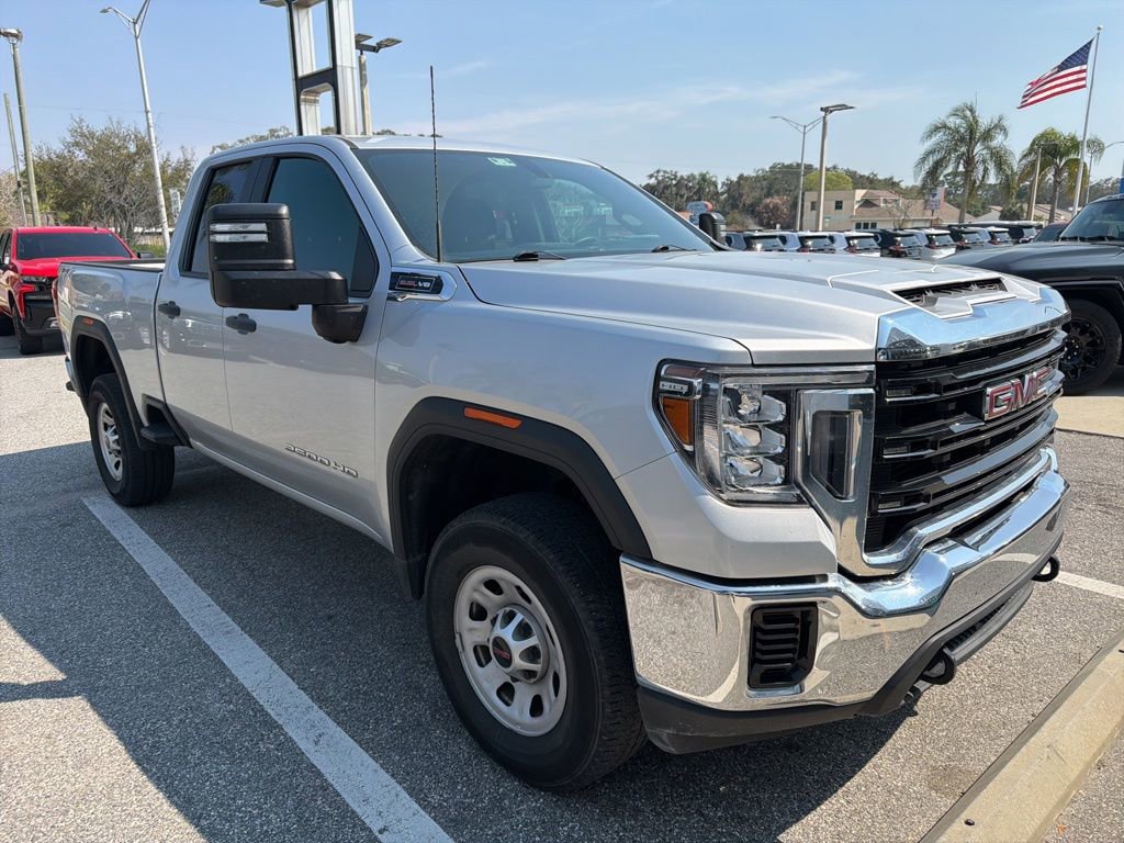 Used 2022 GMC Sierra 2500 Pro w/ Convenience Package image 2