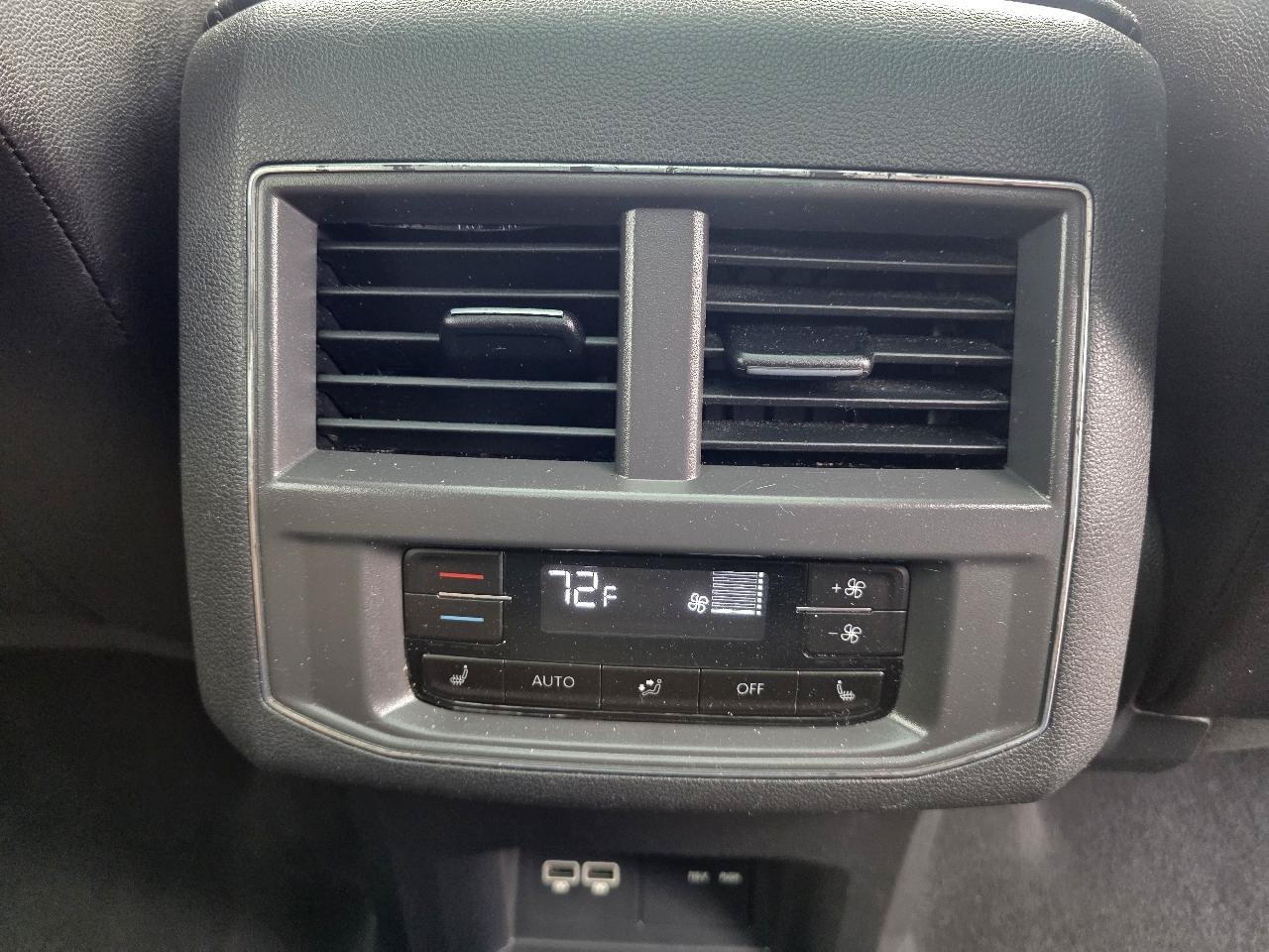 Used 2018 Volkswagen Atlas SEL Premium AWD/4WD image 14